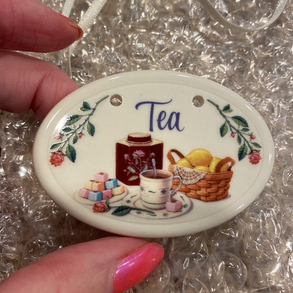 3 Longaberger Tie On Ceramic Accesories Thinking of You / Mail and Tea - Picture 7 of 13